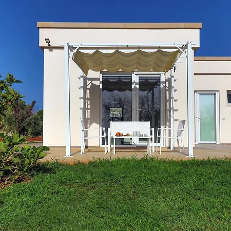 Allu Ruvezzu 2.0 Bed and breakfast Torre Mozza