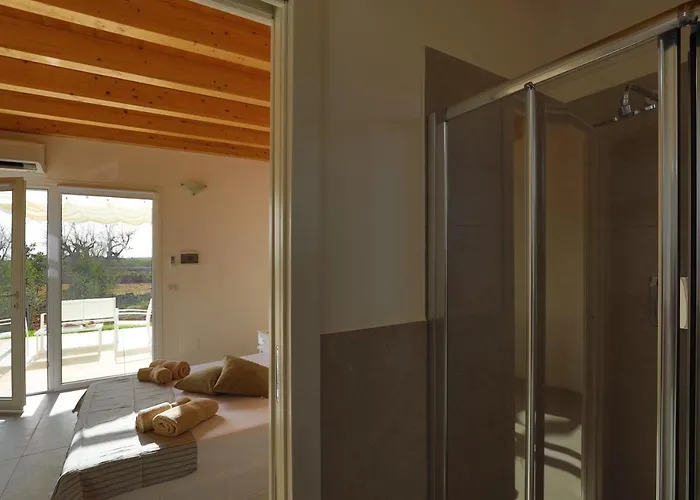 Allu Ruvezzu 2.0 3* Torre Mozza